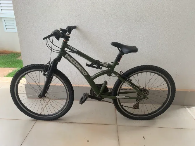 Bicicleta Caloi aro 24