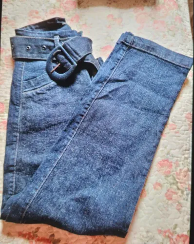 Calça jeans feminina _ Marfinno
