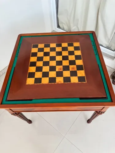 MESA DE JOGOS IMPORTADA JOIA RARA DE MERCENARIA