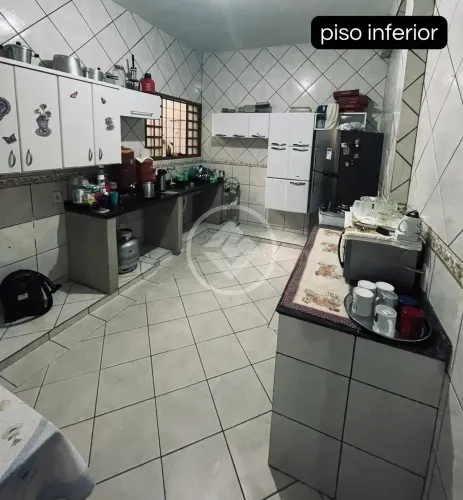 SOBRADO 3 QUARTOS COM SUÍTE EM AVENIDA COMERCIAL NO JARDIM EUROPA codigo: 132673