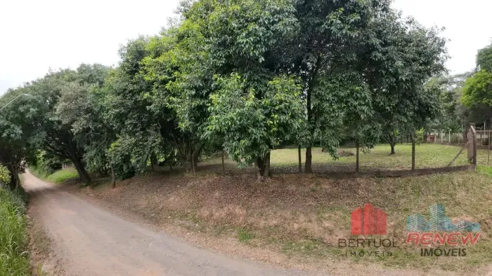 Área à venda Dois Córregos em Valinhos