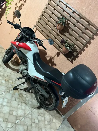 Bros 160 