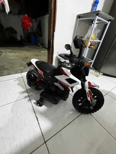 Moto elétrica 