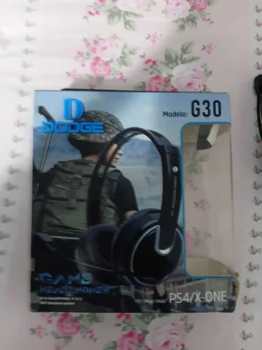 HEADSET P/ CONSOLE/CELULAR (CONEXÃO P3)