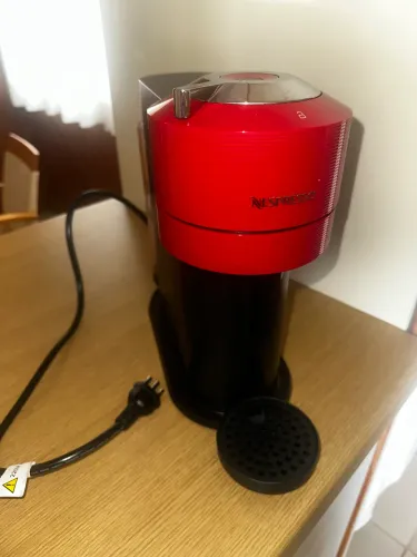 Cafeteira Nespresso Vertuo (grande)