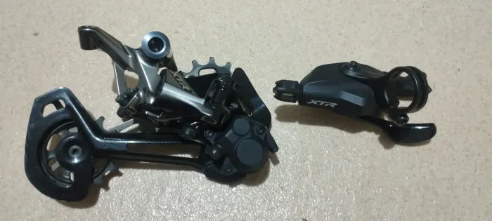 Vendo kit Shimano XTR 12 velocidades semizero