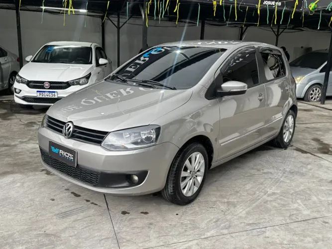 Volkswagen Fox Prime/higli. 1.6 Total Flex 8V 5P 2012