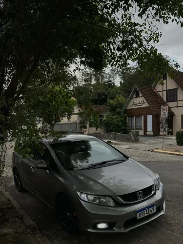 Honda Civic Sedan LXR 2.0 Flexone 16V Aut. 4P 2014