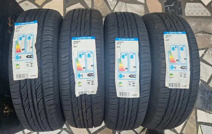 Pneus Sumitomo (Dunlop) 185/65 aro 14 