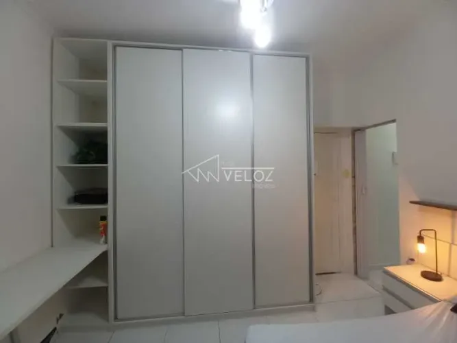 Apartamento - / Residencial / Flamengo