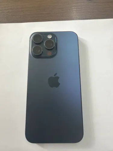Vendo IPhone 15 256gb