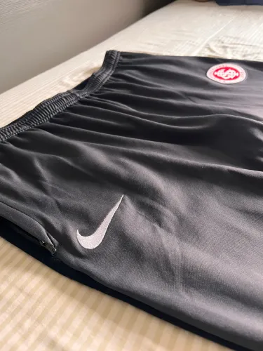 Calça Nike Internacional Comissão Técnica 2018/19