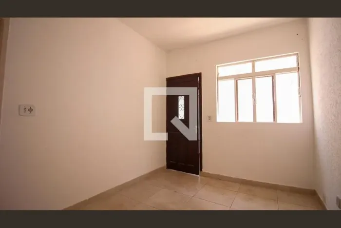 Casa à Venda - Vila Ema, 2 Quartos, 148 m2