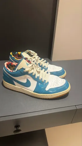 Air Jordan 1 Low