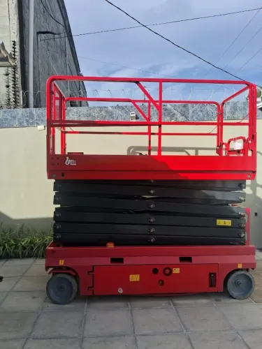 Plataforma Elevatória Tesoura 14m - JCPT14-N - Excelente Estado de Conservação