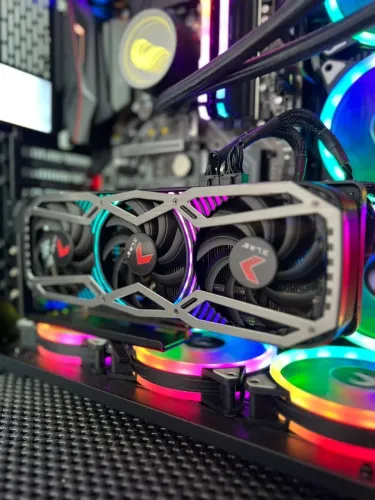 RTX 3090 24GB - cuidada, pouco uso, único dono!