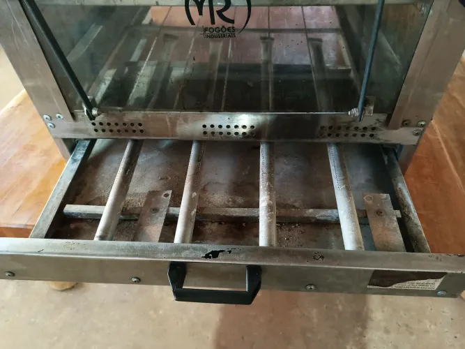 Vendo forno de pizza com 2 pedras a gás
