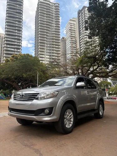 Toyota Hilux SW4 SR 4X2 2.7/ 2.7 Flex 16V Aut. 2015