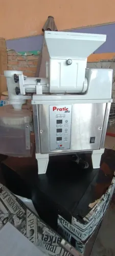 Máquina de coxinha