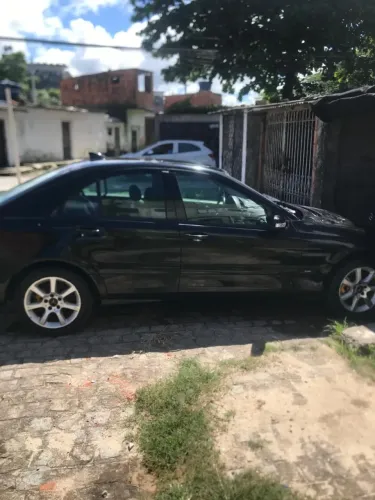 Mercedes-Benz C-180 Kompressor Classic 1.8 16V 143cv 2004