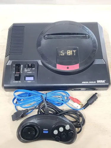 Mega Drive 1 com 1 controle paralelo