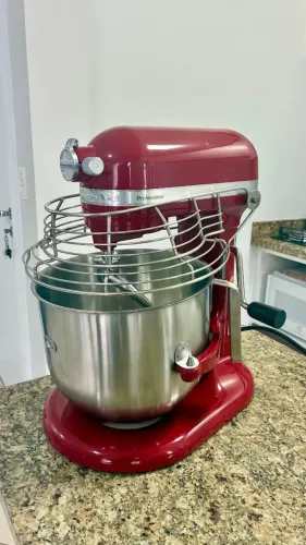 Batedeira Kitchenaid Profissional Vermelha 7.6l KEF97AV