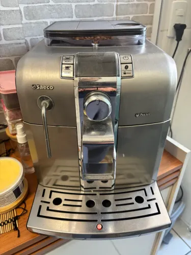 Máquina café saeco