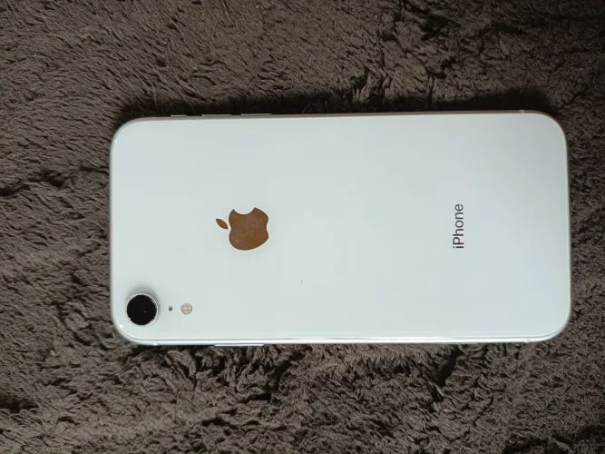 iPhone XR 64Gb (COM DEFEITO)