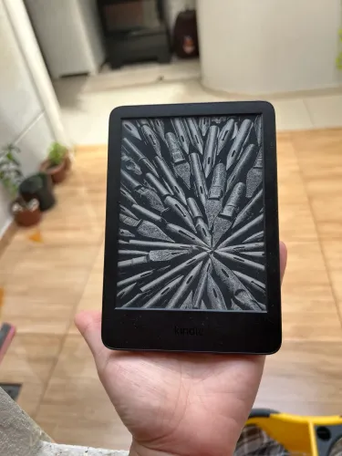 ? Kindle 11ª Geração (2022) - 16GB - Excelente Estado