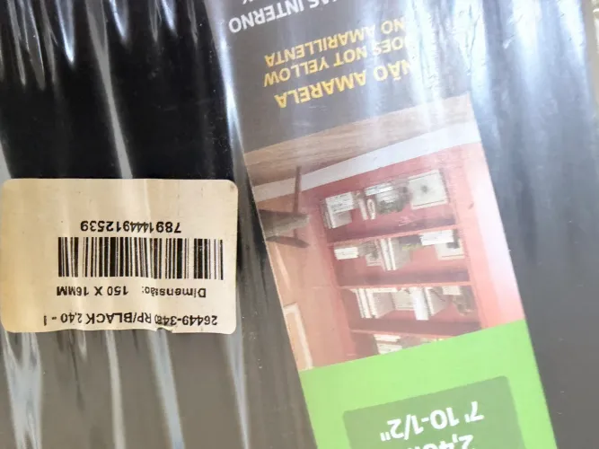 Rodapé preto Santa Luzia 15 cm 80 reais cada novo