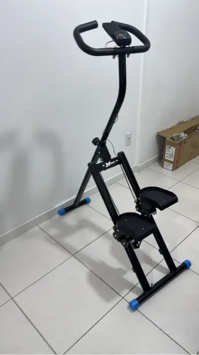 Simulador de escadas dobrável novo nunca usado