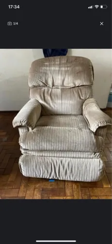 Poltrona reclinável