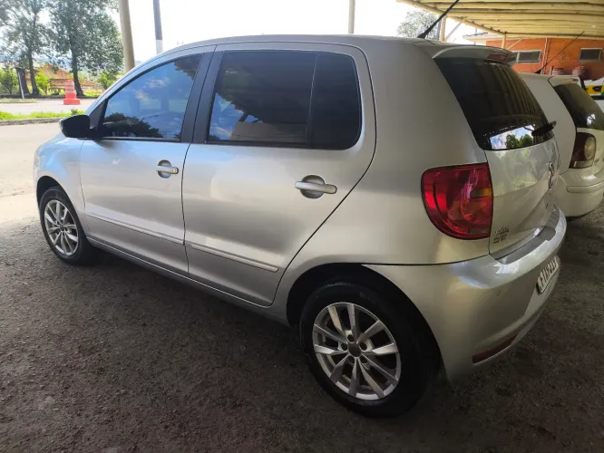 Volkswagen Fox 1.6 MI Total Flex 8V 5P 2014