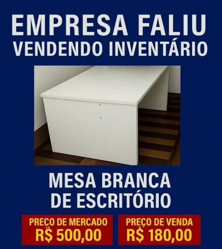 Mesa de escritório branca