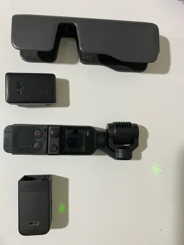 DJI Osmo pocket 2 + microfone sem fio DJI compacto preto 