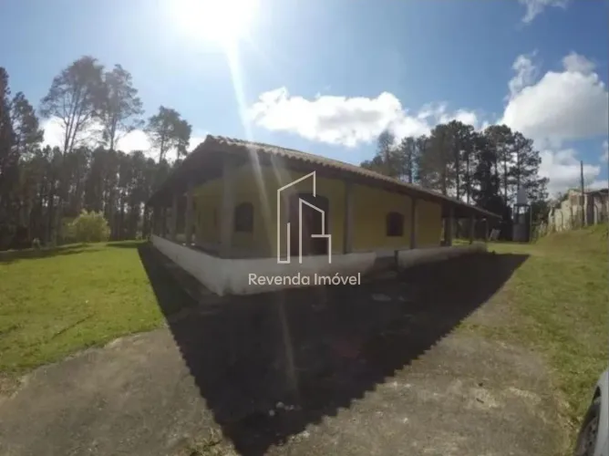 Chácara de 2 Quartos com 21.736m² em Embura, São Paulo-SP: Viva o Sonho Rural!