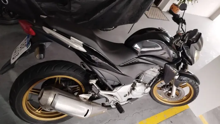 CB300r 