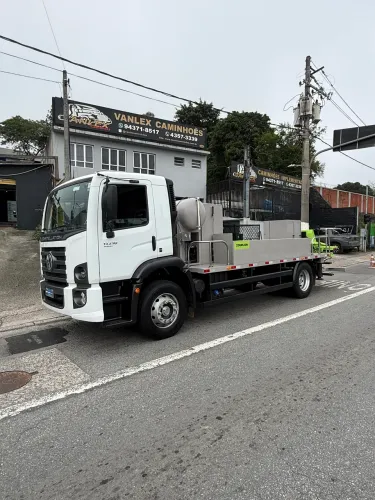 Vw 17210 2024 bomba de concreto super nova zoomlion