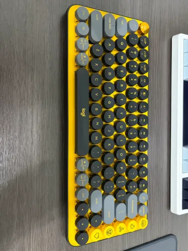 Teclado mecânico Logitech Pop Keys