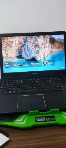 Notebook Samsung 16gb 2GB de vídeo