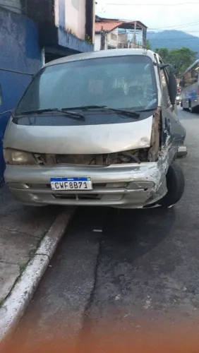Kia Motors Besta EST 2.7 Diesel (10/12lug.) 1999