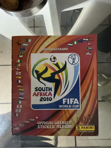 Vendo album da copa 2010 perfeito estado