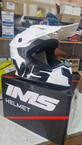 Capacete Infantil Motocross Trilha Enduro Branco/Preto Tam 51