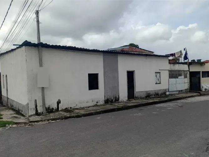 Imóvel para venda possui 42 metros quadrados com 2 quartos em Novo Aleixo - Manaus - AM