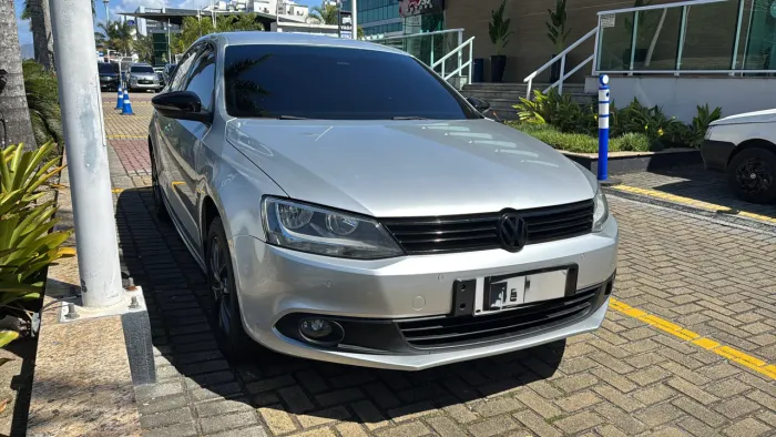 Volkswagen Jetta Comfortline 2.0 T.flex 8V 4P Tipt. 2012