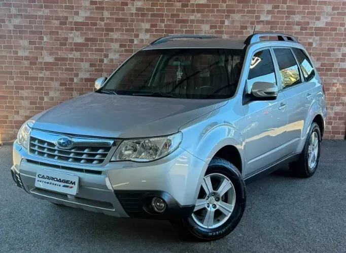 Subaru Forester 2.0/2.0 S 4X4 Aut. 2011