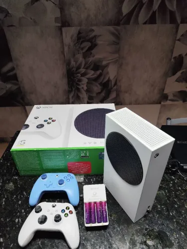 Xbox séries s + 2 controle
