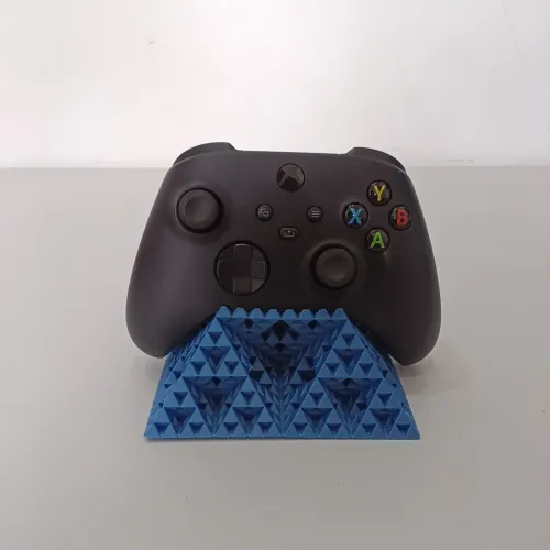 Vendo Suporte Triângulo Azul para Controle Universal Semi novo