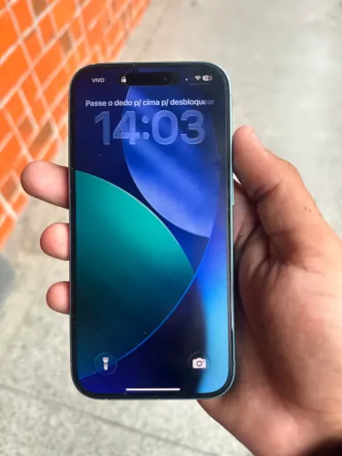 iPhone 16