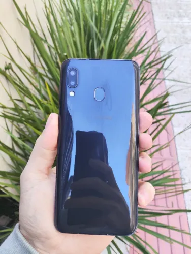 Samsung A30 64GB | Revisado | Preço de Desapego
